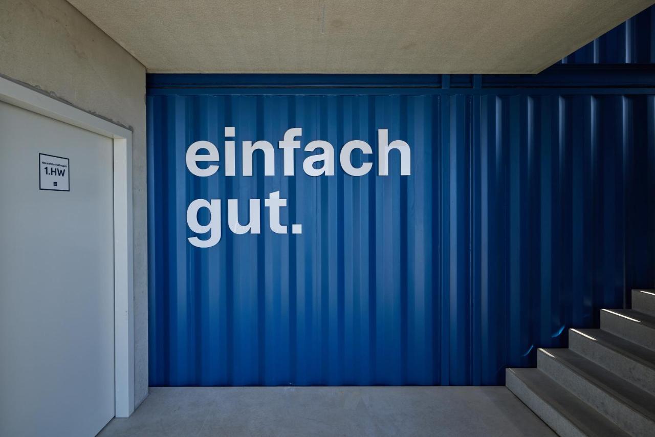 Tin Inn - Hueckelhoven - Das Hotel Aus Hochwertig Ausgebauten Ueberseecontainern Hückelhoven Exterior foto