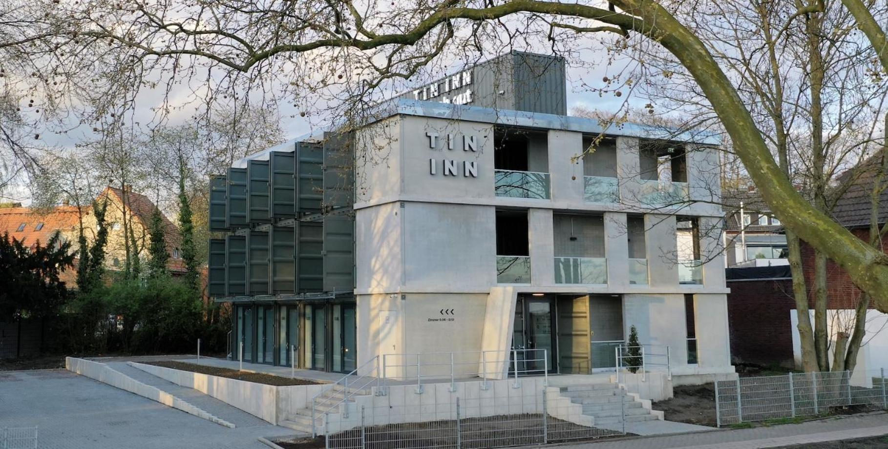 Tin Inn - Hueckelhoven - Das Hotel Aus Hochwertig Ausgebauten Ueberseecontainern Hückelhoven Exterior foto